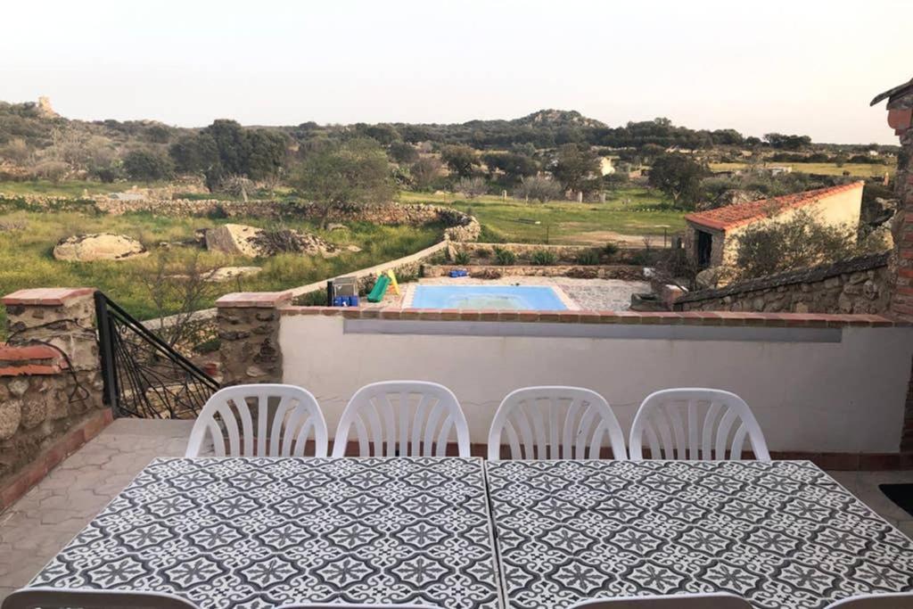 Casa - Apartamento Rural La Tahona Del Abuelo Plasenzuela Zewnętrze zdjęcie