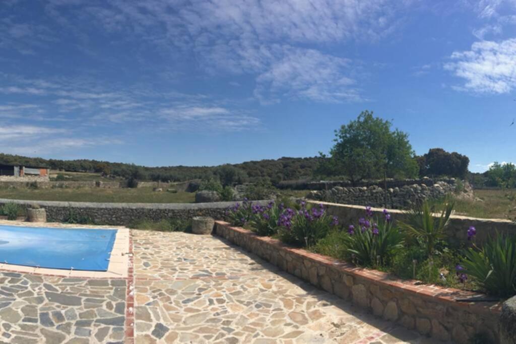 Casa - Apartamento Rural La Tahona Del Abuelo Plasenzuela Zewnętrze zdjęcie