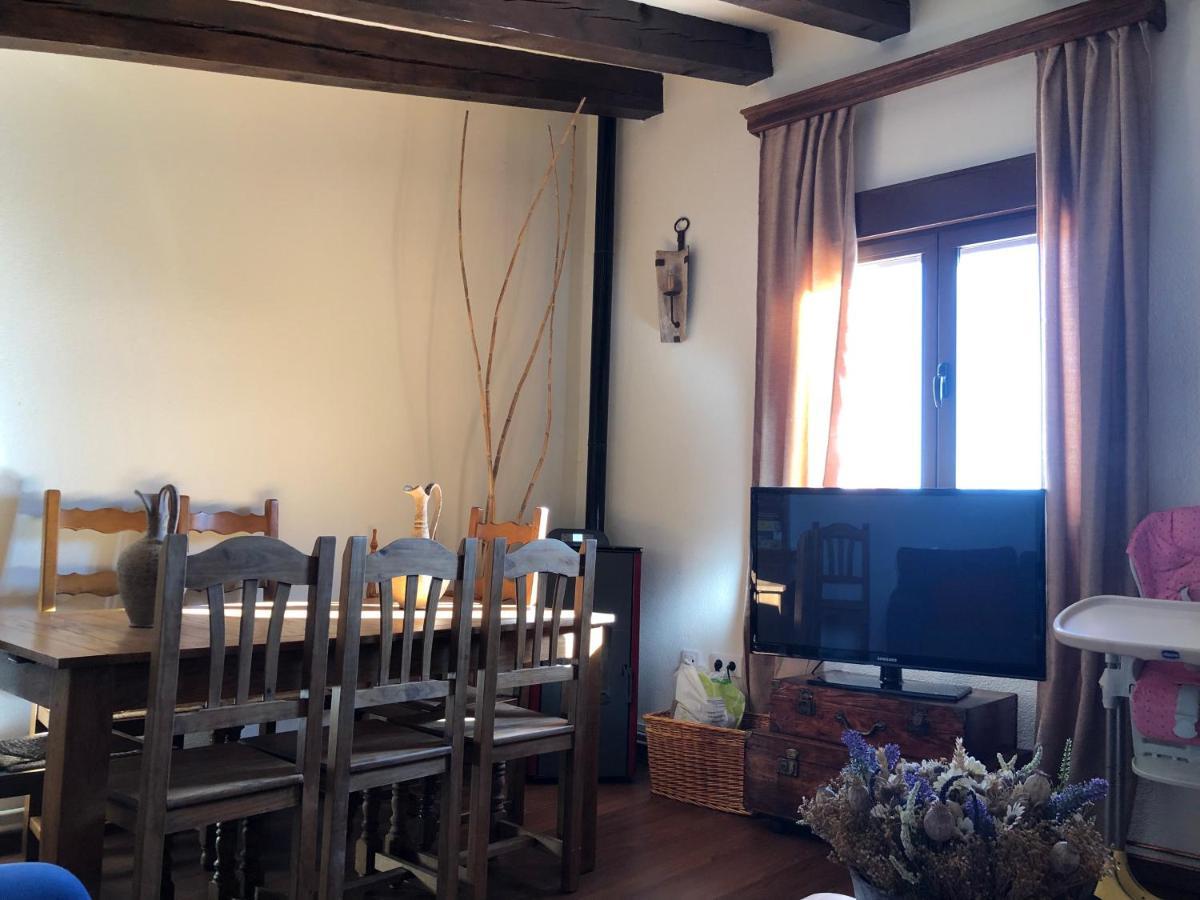 Casa - Apartamento Rural La Tahona Del Abuelo Plasenzuela Zewnętrze zdjęcie
