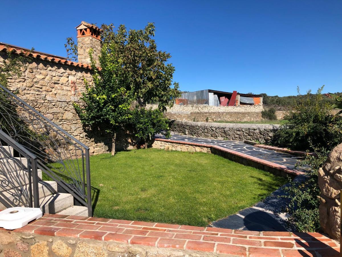 Casa - Apartamento Rural La Tahona Del Abuelo Plasenzuela Zewnętrze zdjęcie